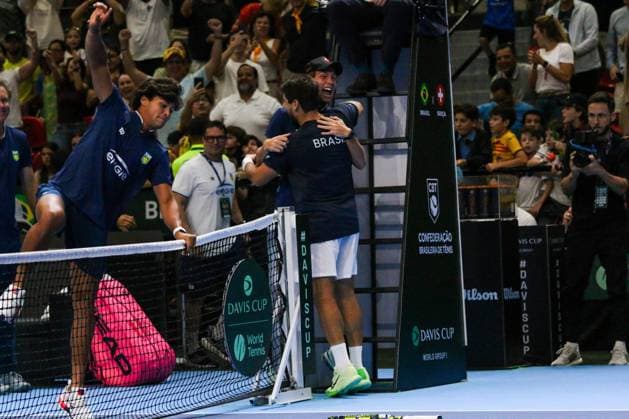 RECORD DATE NOT STATED Copa Davis - Orlando Luz and Rafael Matos (Brazil) vs. Jakub Paul and Dominic Stricker (Switzerland) Rio de Janeiro (RJ) 19 09 2026- Davis Cup Brazil Switzerland Tennis - Players and members of the Brazilian team celebrate the victory over Switzerland and qualification for the elite of the Davis Cup in 2027, this Saturday (19), at the Farmasi Arena, in Rio de Janeiro.(Foto: Lucas Simonin Gomes Thenews2 imago images) SPO  Copyright: xLucasxSimoninxGomesx