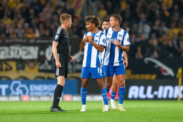 September 19, 2026, xtgx, Soccer, 2. Bundesliga, Dynamo Dresden vs. Hertha BSC Berlin, featuring Oluwaseun Adewumi (Hertha), 19 argues with the referee, DFL DFB REGULATIONS PROHIBIT ANY USE OF PHOTOGRAPHS as IMAGE SEQUENCES and or QUASI-VIDEO Dresden