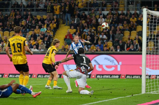 September 19, 2026, xtgx, Soccer 2. Bundesliga Dynamo Dresden vs. Hertha BSC Berlin, Gustaf Nilsson (Hertha), 9 shoots over the empty goal. DFL and DFB regulations prohibit any use of photographs as image sequences and or quasi-video. Dresden