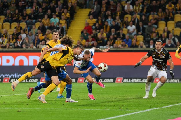 September 19, 2026, xtgx, Soccer, 2. Bundesliga: Dynamo Dresden vs. Hertha BSC Berlin. The goal that made it 1–2 was scored by Oluwaseun Adewumi (Hertha), 19 but is disallowed for a handball. DFL and DFB regulations prohibit any use of photographs as image sequences and or quasi-video. Dresden