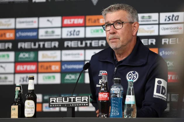 Coach Urs Fischer of 1. FSV Mainz 05 at the press conference during the Bundesliga match between Borussia Mönchengladbach and 1. FSV Mainz 05, ista Borussia Park on September 19, 2026, in Mönchengladbach, Germany Photo by Oliver Kaelke, DeFodi Images Coach Urs Fischer of 1. FSV Mainz 05 at the press conference during the Bundesliga match between Borussia Mönchengladbach and 1. FSV Mainz 05 at ista Borussia Park on September 19, 2026 in Mönchengladbach, Germany. Photo by Oliver Kaelke, DeFodi Images. DFB and DFL regulations prohibit any use of photographs as image sequences and or quasi-video. Photo by Oliver Kaelke, DeFodi Images.