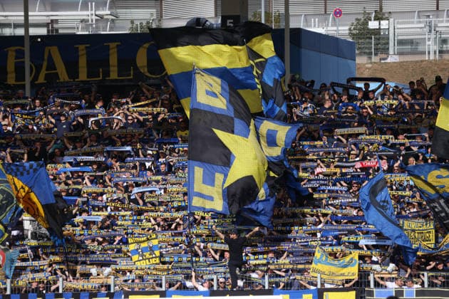 September 19, 2026, Soccer, Men s, 3rd Division, 2026–2027 Season, 1 FC Saarbrücken vs. SG Sonnenhof Großaspach, 1 FC Saarbrücken fans hold up their scarves and wave flags, Saarbrücken Ludwigspark Stadium, Saarland, Germany Copyright: xFabianxKleerx