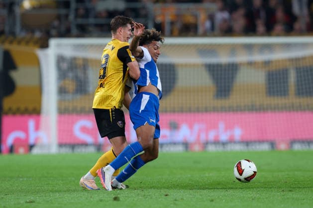 September 19, 2026, xtgx, Soccer, 2. Bundesliga, Dynamo Dresden vs. Hertha BSC Berlin, v l Alexander Rossipal, Dresden, 19, Oluwaseun Adewumi, Hertha, 19, tackle, duel, battle, DFL and DFB regulations prohibit any use of photographs as image sequences and or quasi-video, Dresden