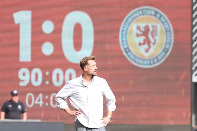 September 19, 2026, xrekx, Soccer 2. Bundesliga, 1. FC Kaiserslautern vs. Eintracht Braunschweig – Scoreboard, video wall, scoreboard, info, advertising Lars Kornetka, coach of Eintracht Braunschweig DFL DFB REGULATIONS PROHIBIT ANY USE OF PHOTOGRAPHS as IMAGE SEQUENCES and or QUASI-VIDEO Kaiserslautern