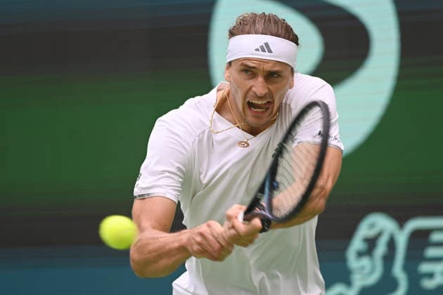 Alexander ZVEREV GER Action, Match 1 Alexander ZVEREV GER Matej DODIC CRO Germany GER Croatia CRO Tennis Davis Cup Qualifiers Round 2 on September 19, 2026, at the Heristo Arena Halle in Westphalia, Germany Â