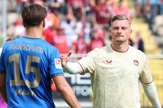 September 19, 2026, xrekx, Soccer, 2. Bundesliga, 1 FC Kaiserslautern vs. Eintracht Braunschweig; from left: Max Marie (Eintracht Braunschweig), Marlon Ritter (1 FC Kaiserslautern); End of the match; DFL; DFB regulations prohibit any use of photographs as image sequences and or quasi-video; Kaiserslautern