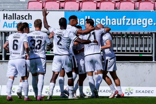Players from SV Sandhausen (SVS) celebrate the 1-0 goal, Celebration, goal celebration, goal scored, celebrating the goal, goal, celebration, celebrating the goal, joy, happiness, happy, optimistic, positive, game moment, highlight, action, 09 19 2026, Sandhausen, Germany, soccer, Regionalliga Südwest, SV Sandhausen vs. SSV Ulm 1846 xozx