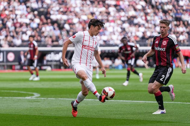 Yuito Suzuki, SC Freiburg, No. 14, Germany, soccer, Bundesliga 1, Matchday 4, 2026–2027, Eintracht Frankfurt vs. SC Freiburg, September 19, 2026, Deutsche Bank Park, Frankfurt, Hesse, Germany Copyright: xArnexAmbergx