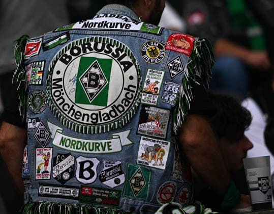 September 19, 2026, xophax, Soccer, Bundesliga 1, DFL, Borussia Mönchengladbach vs. 1. FSV Mainz 05, fan wearing a Borussia Mönchengladbach jacket. DFL, DFB regulations prohibit any use of photographs as image sequences and or quasi-video. Mönchengladbach