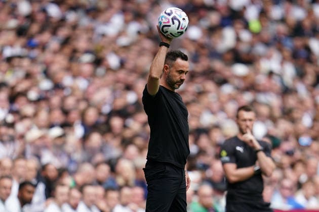 Premier League: Tottenham Hotspur v Aston Villa Roberto De Zerbi manager of Tottenham Hotspur during the Premier League match Tottenham Hotspur vs Aston Villa at Tottenham Hotspur Stadium, London, United Kingdom on 19 September 2026 (Photo by Harvey Murphy News Images) Copyright: xHarveyxMurphy NewsxImagesx