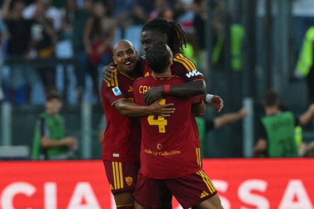 SOCCER - Serie A - AS Roma vs. Inter - FC Internazionale Photo by IPA ABACAPRESS.COM88719252 - Manu Kone of Roma celebrates scoring a goal to make the score 2-0 during the Serie A Enilive soccer match between Roma and Inter at the Olimpico Stadium on September 19, 2026, in Rome, Lazio. During the AS Roma vs. Inter - FC Internazionale Italian Serie A soccer match in Rome, Italy, on September 19, 2026 Rome Italy  Copyright: xIPAxSport ABACAx