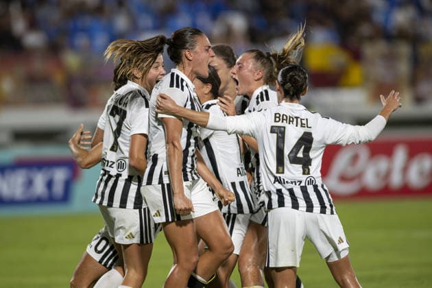 IPA88735520 - Juventus Celebrates After Scoring a Goal During the Final - Juventus FC vs. AS Roma, Serie A Women s Cup in Viareggio (LU), Italy, September 19, 2026  Copyright: xJacopoxCane IPAxSportx xx IPA88735520