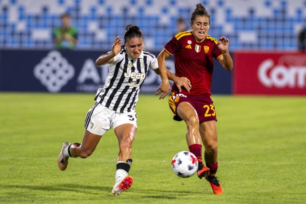IPA88735523 - Valentina Bergamaschi and Estela Carbonell during the Final—Juventus FC vs. AS Roma, Serie A Women s Cup in Viareggio (LU), Italy, September 19, 2026  Copyright: xJacopoxCane IPAxSportx xx IPA88735523