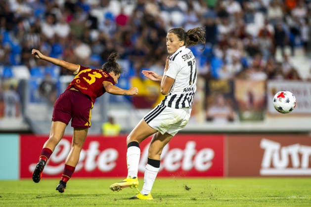 IPA88735303 - Elisabetta Oliviero Amaiur Sarriegi during the Final—Juventus FC vs. AS Roma, Serie A Women s Cup in Viareggio (LU), Italy, September 19, 2026  Copyright: xJacopoxCane IPAxSportx xx IPA88735303