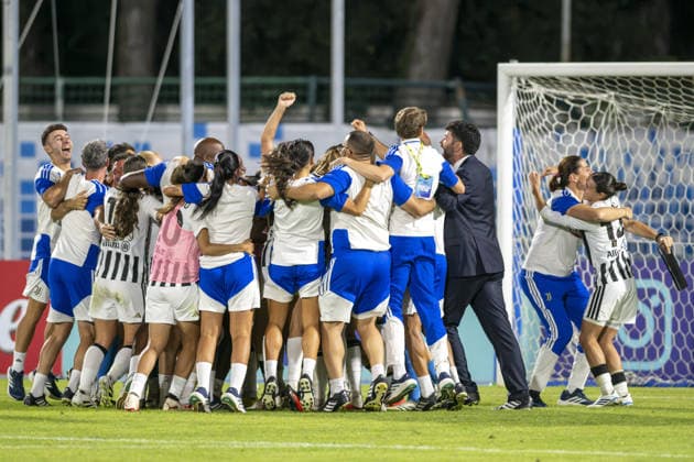 IPA88735689 - Juventus celebration after winning the cup in the final—Juventus FC vs. AS Roma, Serie A Women s Cup in Viareggio (LU), Italy, September 19, 2026  Copyright: xJacopoxCane IPAxSportx xx IPA88735689