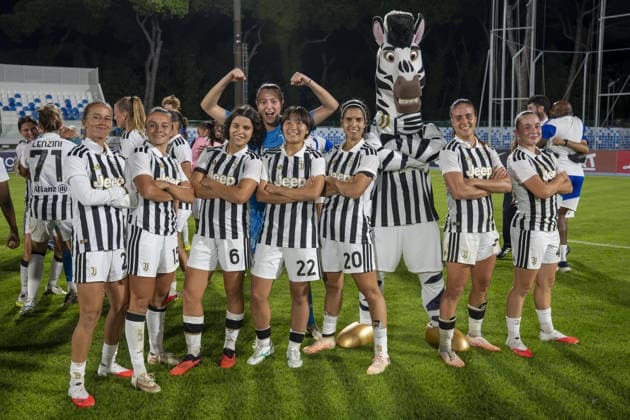 IPA88735693 - Juventus celebration after winning the cup in the final—Juventus FC vs. AS Roma, Serie A Women s Cup in Viareggio (LU), Italy, September 19, 2026  Copyright: xJacopoxCane IPAxSportx xx IPA88735693