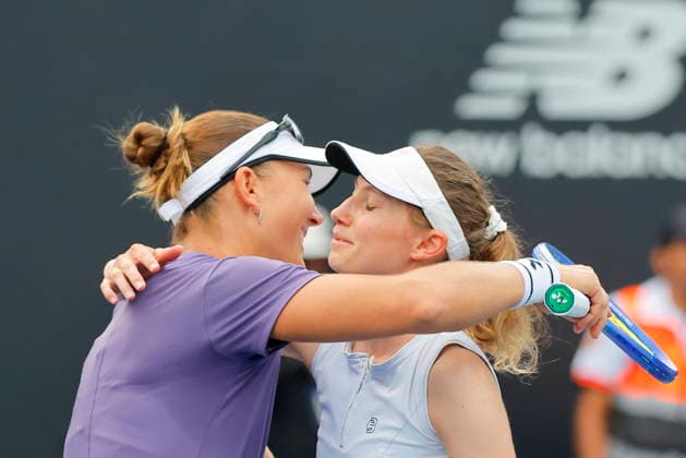 Guadalajara Open tennis tournament Cristina Bucsa (R) of Spain and Nicole Melichar-Martinez (L) of the USA celebrate upon winning against Momoko Kobori of Japan and Peangtarn Plipuech of Thailand during the doubles final of the Guadalajara Open tennis tournament in Guadalajara, Mexico, 19 September 2026. Guadalajara Mexico  Copyright: xFranciscoxGuascox