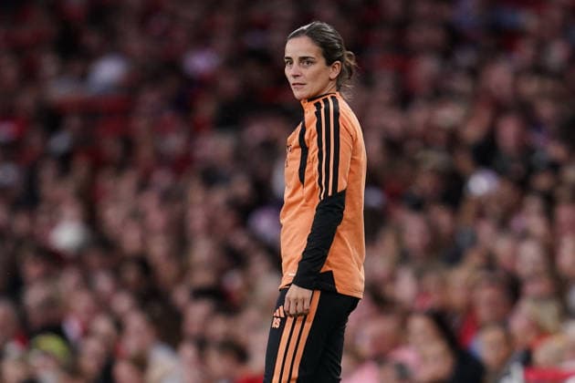 Women s Super League: Arsenal v Manchester United, ManU RenÃ e Slegers manager of Arsenal during the Women s Super League match Arsenal vs Manchester United at Emirates, London, United Kingdom on 19 September 2026 (Photo by Harvey Murphy News Images) London Emirates Greater London United Kingdom Copyright: xHarveyxMurphy NewsxImagesx