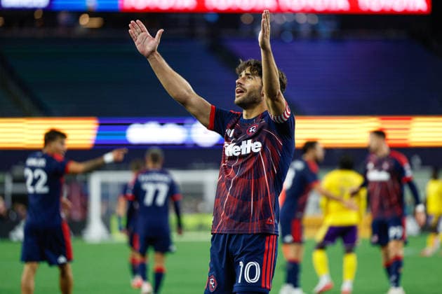 September 19, 2026; Foxborough, Massachusetts, USA; New England Revolution midfielder Carles Gil (10) celebrates a goal in a Major League Soccer game against Orlando City SC at Gillette Stadium. (c) CSM - ZUMAc04_ 20260919_zma_c04_304 Copyright: xBurtxGranofskyx