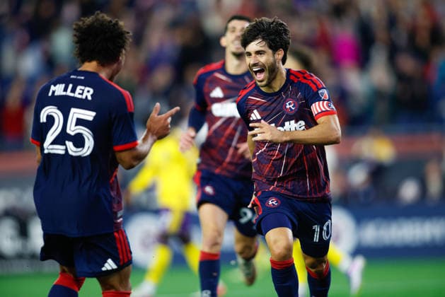 September 19, 2026; Foxborough, Massachusetts, USA; New England Revolution midfielder Carles Gil (10) celebrates a goal with New England Revolution defender Peyton Miller (25) in a Major League Soccer game against Orlando City SC at Gillette Stadium. (c) CSM - ZUMAc04_ 20260919_zma_c04_315 Copyright: xBurtxGranofskyx