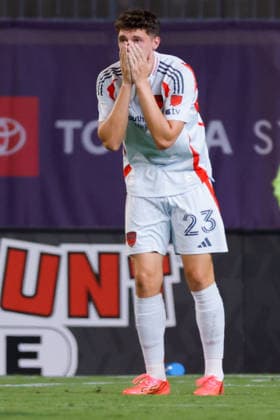 September 19, 2026, Frisco, Texas, United States: FC Dallas forward LOGAN FARRINGTON (23) reacts after a stopped shot on goali during the second half n a soccer game, Saturday, Sept. 19, 2026, in Frisco, Texas. Frisco United States - ZUMAa325 20260919_zsa_a325_023 Copyright: xDavidxBalleringxIix