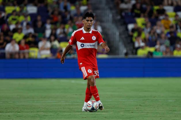 NASHVILLE, TN - SEPTEMBER 19: Chicago Fire FC midfielder Sergio Oregel (35) during a match between Nashville SC and Chicago Fire FC, September 19, 2026 at GEODIS Park in Nashville, Tennessee. (Photo by Matthew Maxey Icon Sportswire) SOCCER: SEP 19 MLS, Fussball Herren, USA Nashville SC vs Chicago Fire FC EDITORIAL USE ONLY Icon260919016