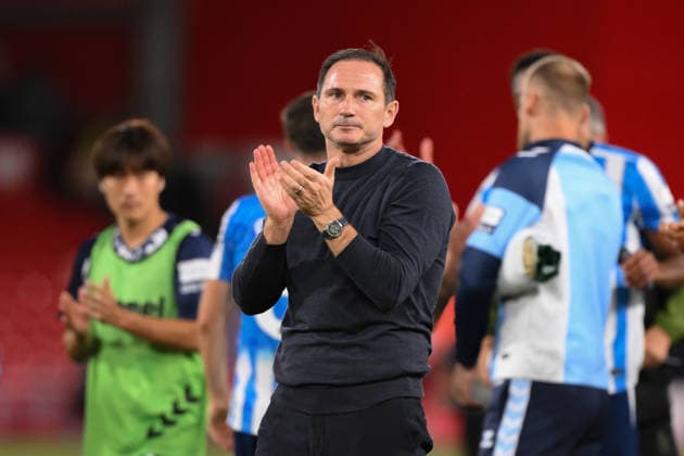 Nottingham Forest FC v Coventry City - Premier League 2026 27 Frank Lampard, manager of Coventry City, celebrates during the Premier League match between Nottingham Forest and Coventry City at the City Ground in Nottingham, on September 19, 2026. Nottingham Nottinghamshire United Kingdom  Copyright: xMIxNewsx originalFilename:fletcher-nottingh260919_npNAo.jpg