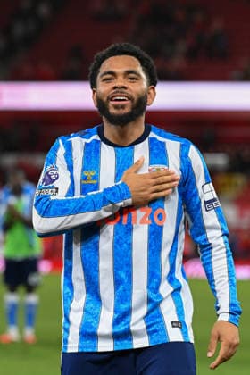 Nottingham Forest FC v Coventry City - Premier League 2026 27 Jay Dasilva of Coventry City celebrates during the Premier League match between Nottingham Forest and Coventry City at the City Ground in Nottingham, on September 19, 2026. Nottingham Nottinghamshire United Kingdom  Copyright: xMIxNewsx originalFilename:fletcher-nottingh260919_npVJi.jpg