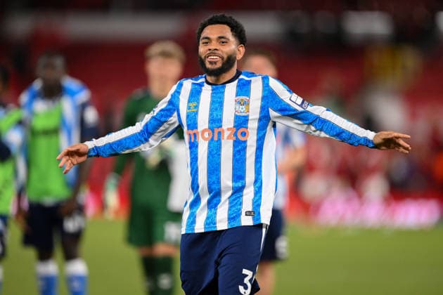 Nottingham Forest FC v Coventry City - Premier League 2026 27 Jay Dasilva of Coventry City celebrates during the Premier League match between Nottingham Forest and Coventry City at the City Ground in Nottingham, on September 19, 2026. Nottingham Nottinghamshire United Kingdom  Copyright: xMIxNewsx originalFilename:fletcher-nottingh260919_npyII.jpg