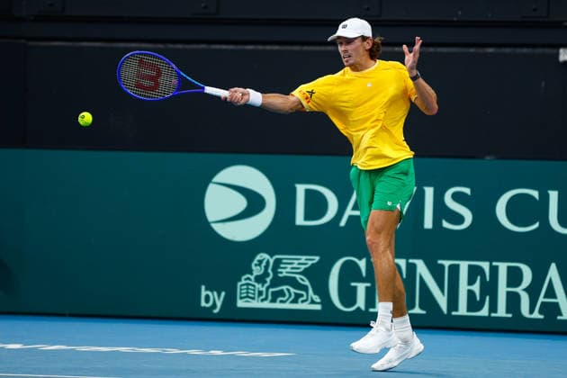 TENNIS DAVIS CUP AUSTRALIA POLAND, Alex de Minaur of Australia plays a forehand during his match against Kamil Majchrzak of Poland during the Davis Cup match between Australia and Poland at Pat Rafter Arena in Brisbane, Sunday, September 20, 2026. ( NO ARCHIVING, EDITORIAL USE ONLY  Copyright: xRUSSELLxFREEMANx 20260920125688588067