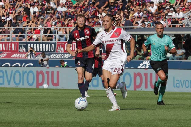Bologna FC v Torino FC - Serie A 2026 27 Kian Fitz-Jim of Torino FC plays the ball during the Bologna BFC vs Torino FC match in the 5th round of the Serie A Enilive 2026-27 season at the Renato Dall Ara stadium in Bologna, Italy, on September 19, 2026. Bologna Italy  Copyright: xDavidexCasentinix originalFilename:casentini-bolognab260919_npscA.jpg