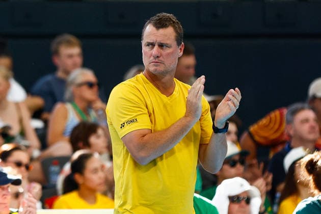 TENNIS DAVIS CUP AUSTRALIA POLAND, Lleyton Hewitt, captain of Australia applauds during the match Alex de Minaur of Australia and Kamil Majchrzak of Poland during the Davis Cup match between Australia and Poland at Pat Rafter Arena in Brisbane, Sunday, September 20, 2026. ( NO ARCHIVING, EDITORIAL USE ONLY  Copyright: xRUSSELLxFREEMANx 20260920194876457030