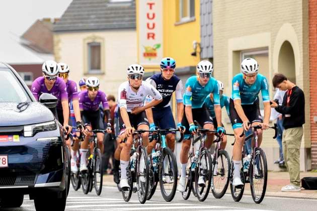 Gooikse Pijl 2026 Cycling Race GOOIK, BELGIUM - SEPTEMBER 20 : Illustration picture of the start of the race during the 23th edition of the Gooikse Pijl one day cycling road race for Men Elite of 199 km with start in Roosdaal and finish in Gooik on September 20, 2026 in Gooik, Belgium, 20 09 2026 Gooik Belgium  Copyright: xXpix