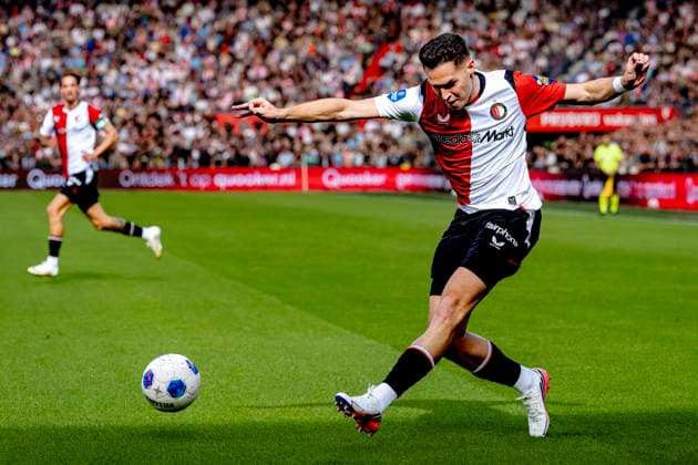 ROTTERDAM SC Feyenoord Rotterdam defender Mika Marmol during the Vriendenloterij Eredivisie match between Feyenoord and FC Utrecht at Stadion De Kuip on September 20, 2026, in Rotterdam, the Netherlands. Photo by DeFodi Images