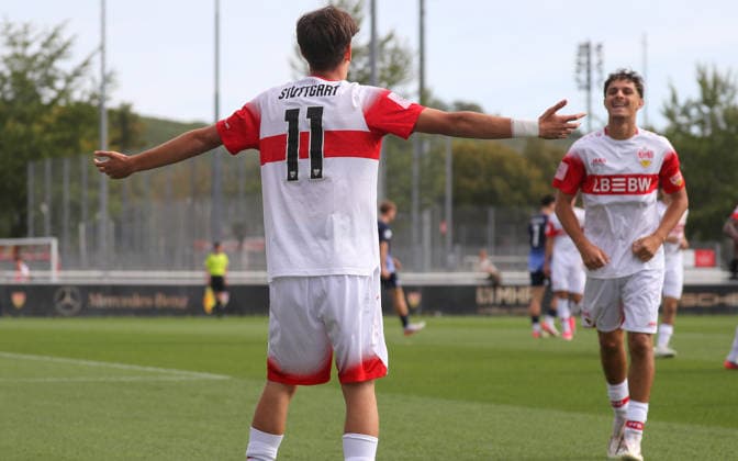 September 20, 2026, Germany, Stuttgart, Soccer: A-Junior DFB Cup Round of 16, 2025–2026 Season, Soccer: VfB Stuttgart U19 vs. Hertha BSC U19, from left: Karangelis, Di Benedetto (VfB), celebrating