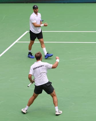 L R Team Germany, Kevin Krawietz, Tim Puetz celebrating, Men s Doubles, Davis Cup Germany vs. Croatia, Heristo Arena, Halle Westf, Germany Tennis Davis Cup 20026 Heristo Arena Halle West, North Rhine-Westphalia, Germany, September 20, 2026 Copyright: xJuergenxHasenkopfx
