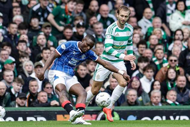 Celtic v Rangers William Hill Premiership Benjamin Nygren of Celtic and Olwethu Makhanya of Rangers during the William Hill Premiership match at Celtic Park, Glasgow 20 09 2026 UK Newspapers OUT Copyright: xJamiexJohnstonx FIL-23976-0064