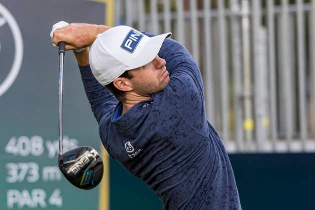 Golf - DP World Tour (European Tour) ˜Rolex Series™ - 2026 BMW PGA, Golf Herren Championship - Final Round - West Course, Wentworth Club - Sunday 20th September 2026 Alex Smalley (USA) drives hie tee shot from the 11th tee COLORSPORT DANIEL BEARHAM  cspDB_BMWPGA_R4_200926_