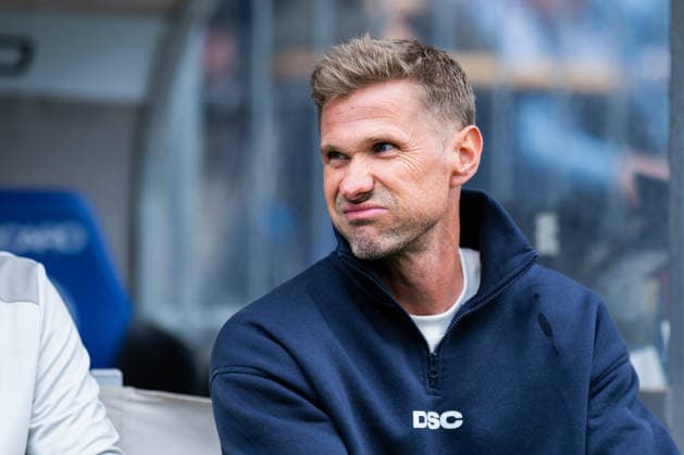 September 20, 2026 Soccer, 2026–2027, 2. Bundesliga, Matchday 6, DSC Arminia Bielefeld 1 FC Heidenheim Oliver Kirch, Bielefeld Coach DFL REGULATIONS PROHIBIT ANY USE OF PHOTOGRAPHS AS IMAGE SEQUENCES AND OR QUASI-VIDEO