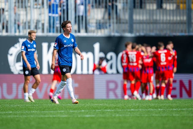 September 20, 2026 Soccer, 2026–2027, 2. Bundesliga, Matchday 6, DSC Arminia Bielefeld 1 FC Heidenheim Jannik Rochelt Bielefeld after Budu Zivzivadze’s goal to tie the game at 1–1 Heidenheim DFL REGULATIONS PROHIBIT ANY USE OF PHOTOGRAPHS AS IMAGE SEQUENCES AND OR QUASI-VIDEO