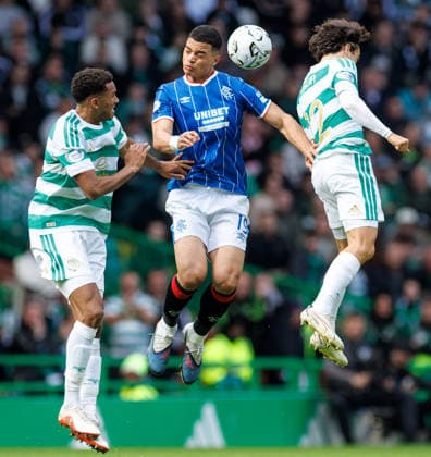 20.09.2026 Celtic v Rangers: Kevin Kelsy of Rangers with Auston Trusty and Mika Baur of Celtic  Copyright: xWilliexVassx NINTCHDBPICT001109862322