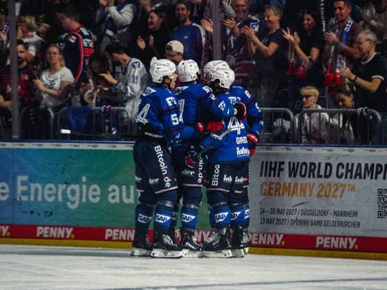 September 20, 2026, xwppx, Penny DEL Ice Hockey, Adler Mannheim vs. Eisbären Berlin: Celebration after Adler Mannheim s 1-2 win thanks to Anthony Greco, Adler Mannheim