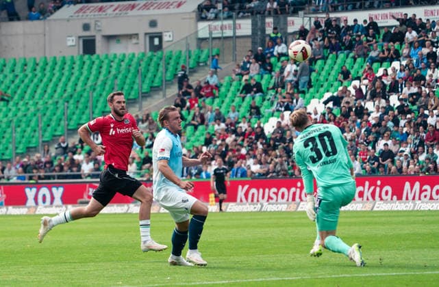 Germany Soccer 2. Bundesliga 2026–2027, Matchday 6: Hannover 96 vs. VfL Bochum at Heinz von Heiden Arena Stadium in Hannover; scoring chance by Christian Rasmussen of VfL Bochum, 7 Copyright: xAymanxAlahmedx