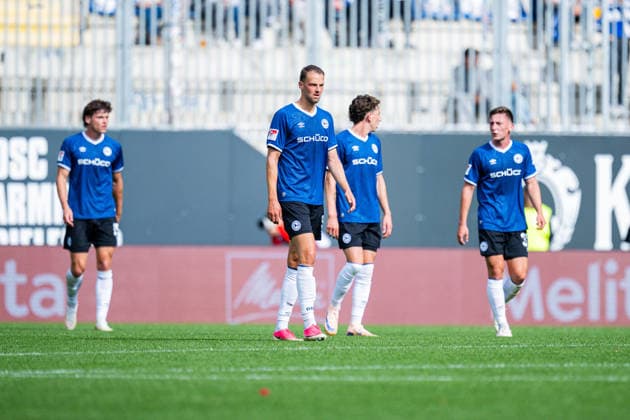 September 20, 2026 Soccer, 2026–2027, 2. Bundesliga, Matchday 6, DSC Arminia Bielefeld 1 FC Heidenheim Referees: Maximilian Großer (Bielefeld), David Min (Bielefeld), Jannik Rochelt (Bielefeld), Marius Wörl (Bielefeld) after Paul Hennrich’s goal to make it 1–2 (Heidenheim). DFL regulations prohibit any use of photographs as image sequences and or quasi-video.