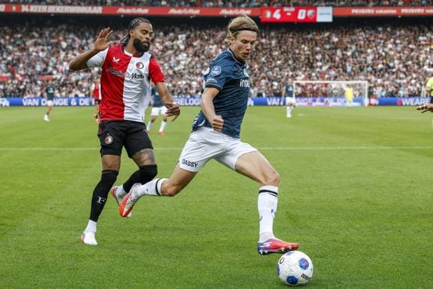 FEYENOORD, 20-09-2026 , Stadium Feijenoord De Kuip , season 2026 2027 , Dutch Eredivisie football , match between Feyenoord and FC Utrecht , picture shows FC Utrecht player Niklas Vesterlund Feyenoord - Utrecht  x207316649x Copyright: