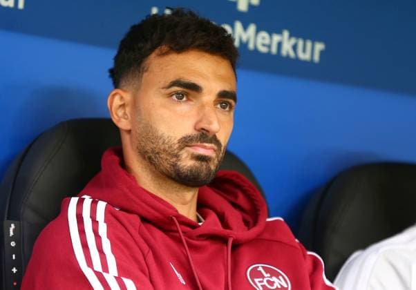 September 20, 2026, xcex, GER, Hamburg, Volksparkstadion, Women s Soccer, 1. Bundesliga, DIE LIGA, Google Pixel Women s Bundesliga 2026–2027 Season, Matchday 5, HSV, FCN, Hamburger SV vs. 1. FC Nuremberg, Coach Omar Adlani, FCN. DFL regulations prohibit any use of photographs as image sequences and or quasi-video.