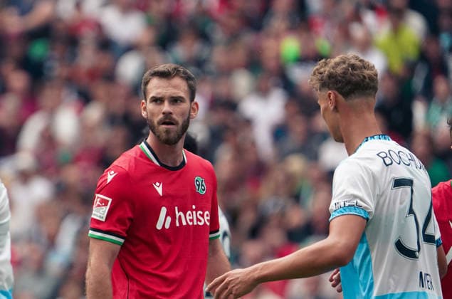 Germany Soccer 2. Bundesliga 2026–2027, Matchday 6: Hannover 96 vs. VfL Bochum at Heinz von Heiden Arena Stadium in Hannover—Gestures, Body Language, Emotion—Boris Tomiak, Hannover 96, 3 Copyright: xAymanxAlahmedx