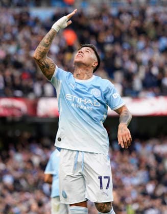 Manchester, England, 20th September 2026. Enzo Fernandez of Manchester City celebrates scoring the first goal during the Manchester City vs Sunderland Premier League match at the Etihad Stadium, Manchester. Picture credit should read: Andrew Yates Sportimage EDITORIAL USE ONLY. No use with unauthorised audio, video, data, fixture lists, club league logos or live services. Online in-match use limited to 120 images, no video emulation. No use in betting, games or single club league player publications. SPI_028_AY_ManCity_Sunderland SPI-5012-0028