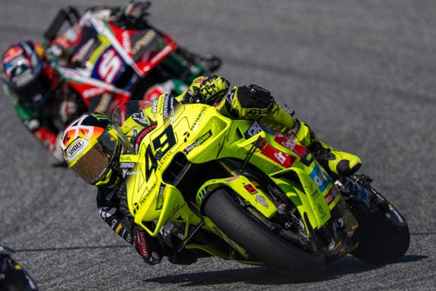 SPIELBERG, ÖSTERREICH - SEPTEMBER 20: Fabio Di Giannantonio aus Italien fährt für das Pertamina Enduro VR46 Racing Team und.Johann Zarco aus Frankreich fährt für das CASTROL Honda LCR Team während des MotoGP Großer Preis von Österreich 2026 - Rennen am RED BULL RING am September 20, 2026 in Spielberg, ÖSTERREICH, STEIERMARK. SPIELBERG, AUSTRIA - SEPTEMBER 20: Fabio Di Giannantonio of Italy rides for the Pertamina Enduro VR46 Racing Team and Johann Zarco of France rides for the CASTROL Honda LCR Team during the MotoGP Austrian Grand Prix 2026 - Race at the RED BULL RING on September 20, 2026 in Spielberg, AUSTRIA, STYRIA. Copyright: xIBEX.agencyx xKlausxPressbergerx