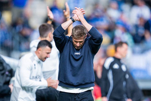 September 20, 2026 Soccer, 2026–2027, 2. Bundesliga, Matchday 6, DSC Arminia Bielefeld 1 FC Heidenheim Oliver Kirch, Bielefeld Coach DFL REGULATIONS PROHIBIT ANY USE OF PHOTOGRAPHS AS IMAGE SEQUENCES AND OR QUASI-VIDEO